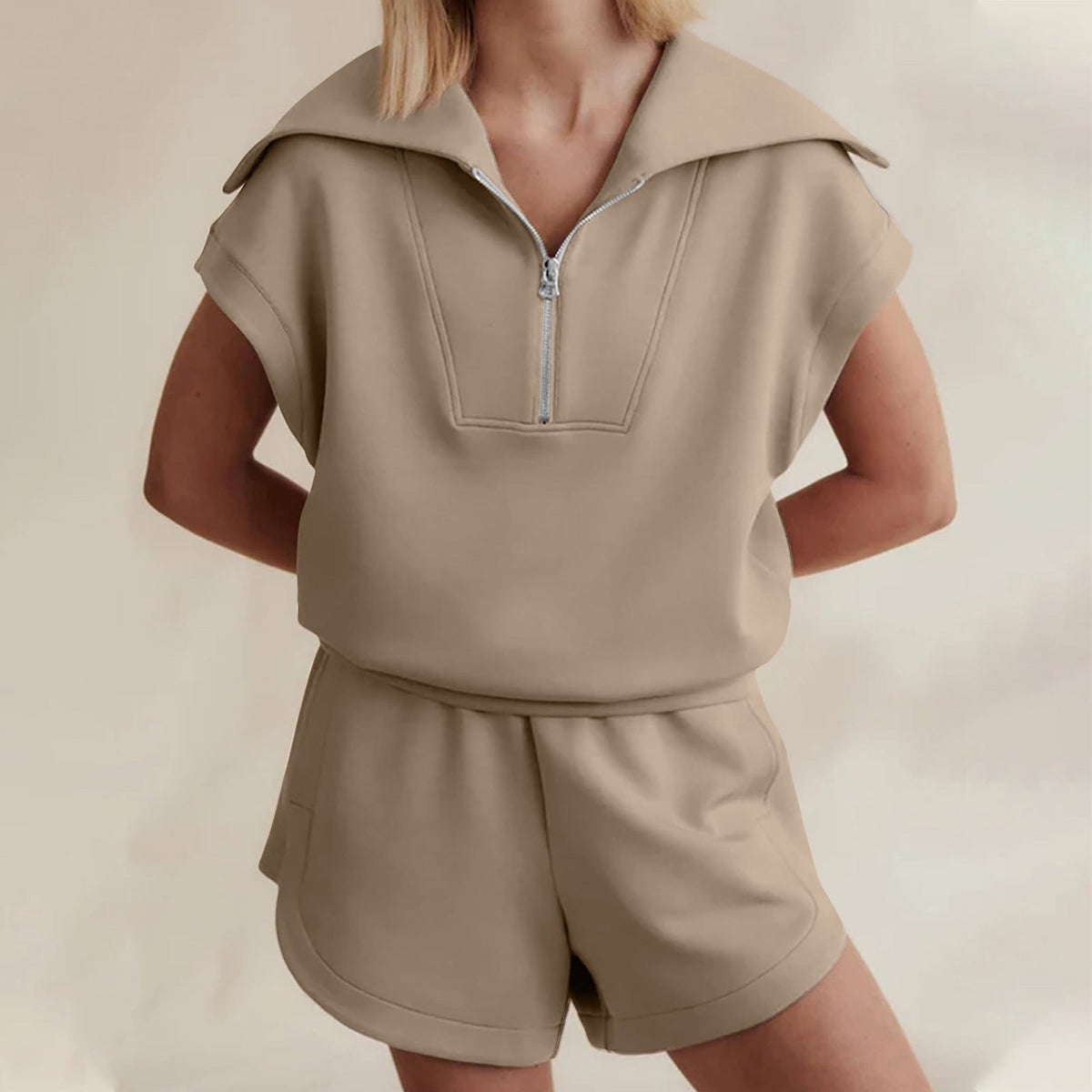 Conjunto de dos piezas de sudadera con cremallera corta y cuello y pantalones cortos | 6 colores