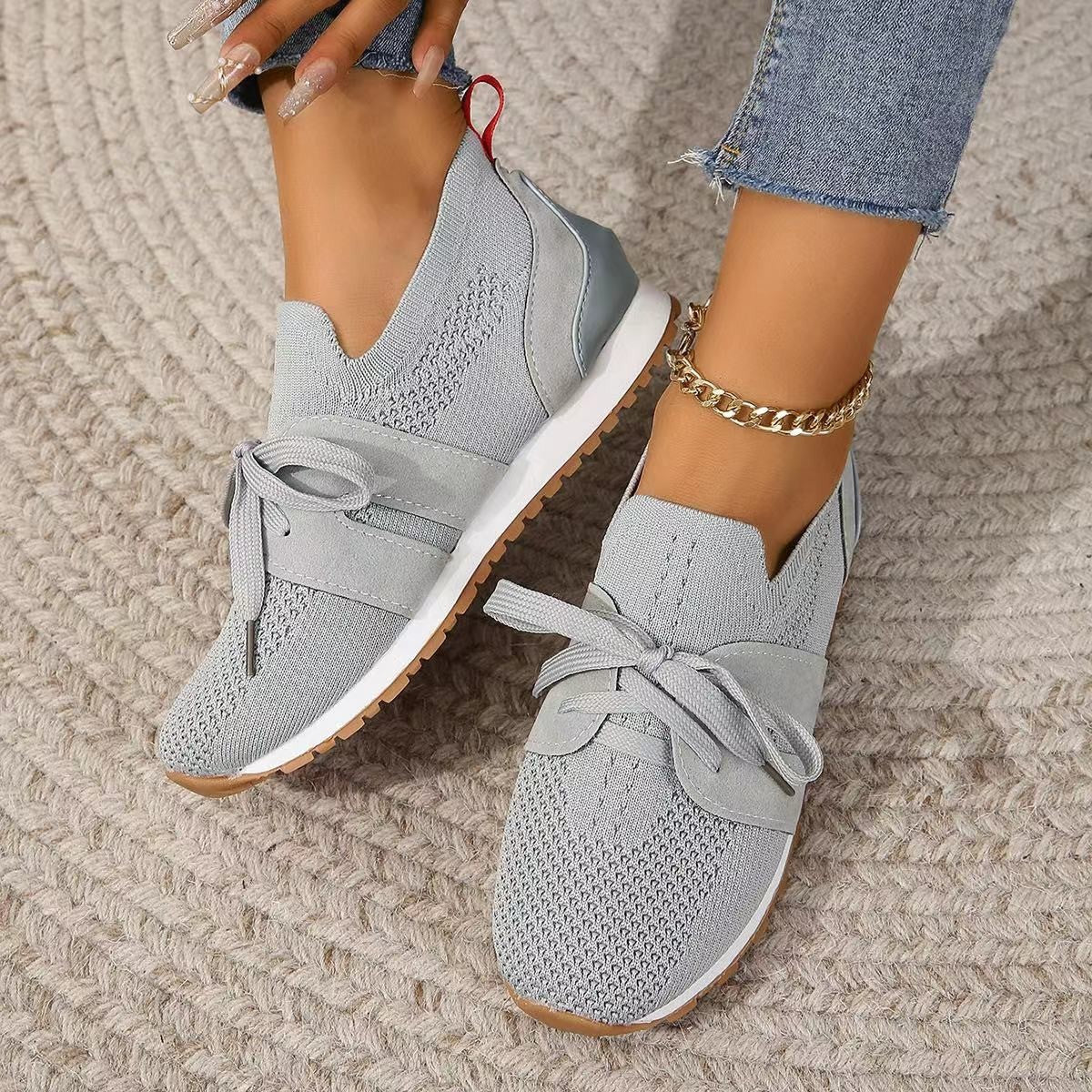 Zapatillas planas de malla con cordones para mujer