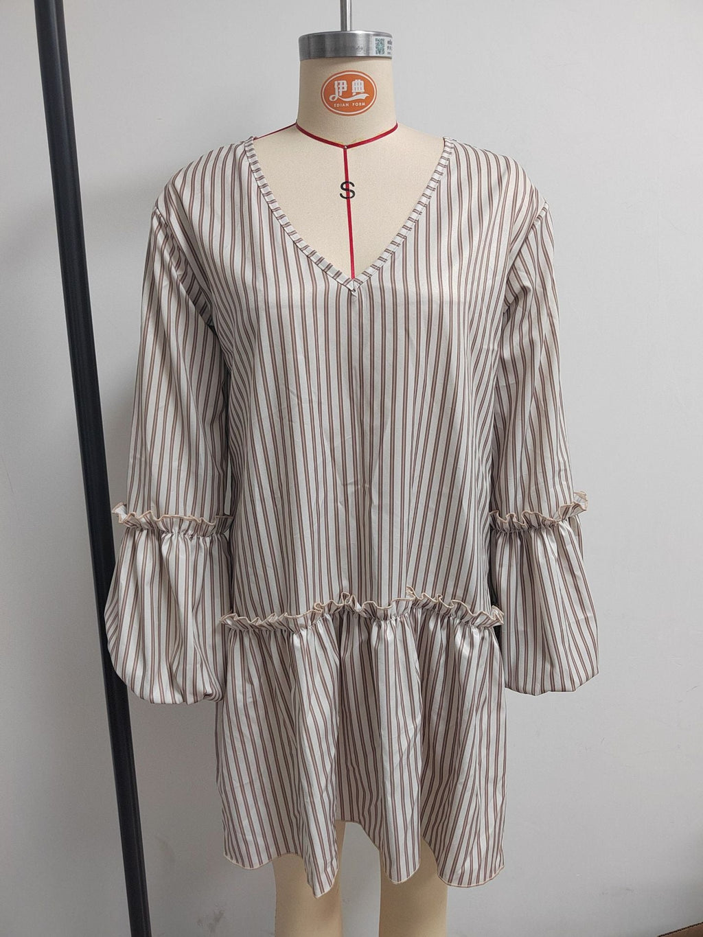 Women's Stripe Print V-Neck Lantern Sleeve Mini Dress