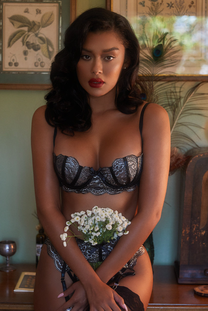 Metallic Lace Bra and Garter Set